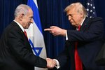 Trump hellti sér yfir Netanjahú
